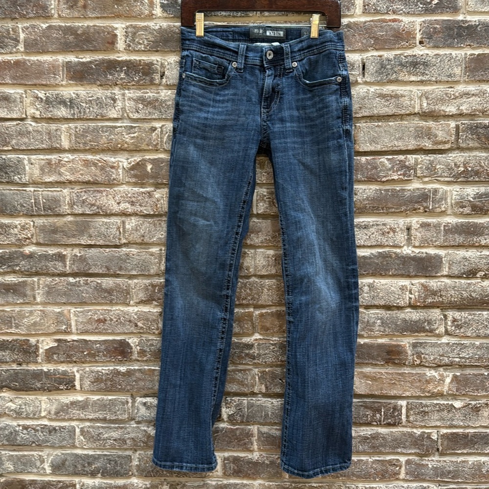 Bucks BKE Aiden bootleg jeans. 28R.
